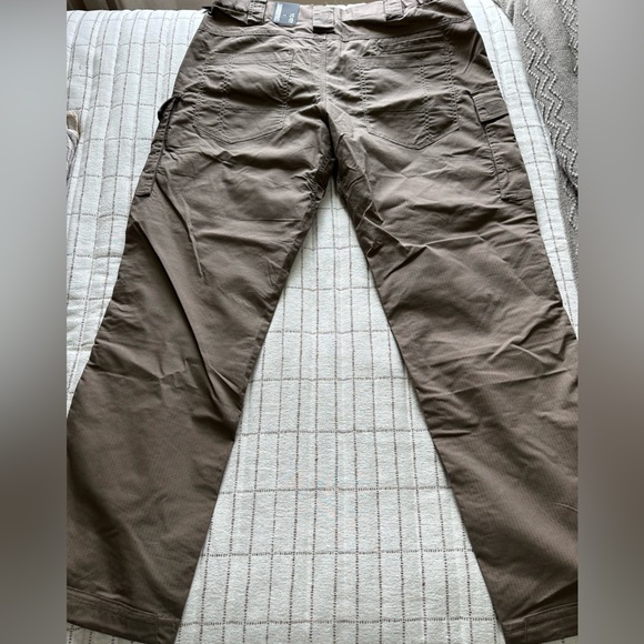 40x34 Blackhawk pants NWT - Picture 4 of 5